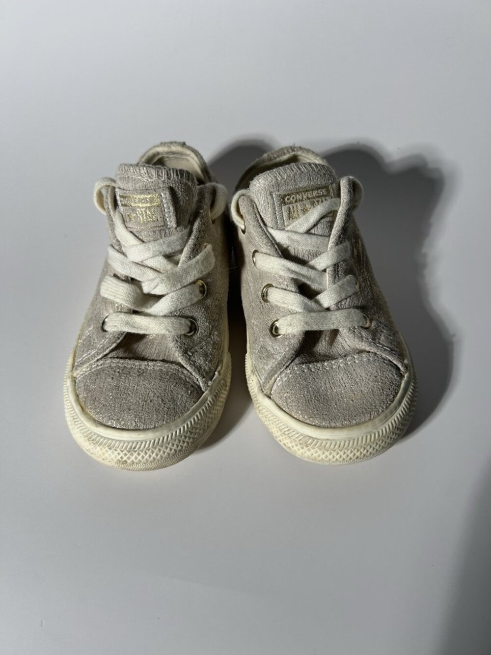 Converse Chuck Taylor All Star Gold Shimmer Suede Toddler Girls Size 8 - Picture 4 of 10